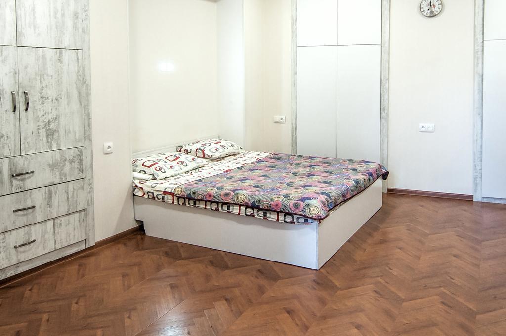 Apartment Old Tbilisi Buitenkant foto